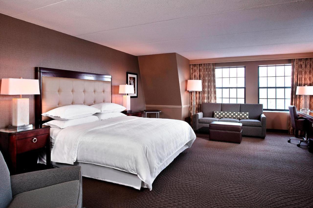 Sheraton Parsippany Hotel Экстерьер фото