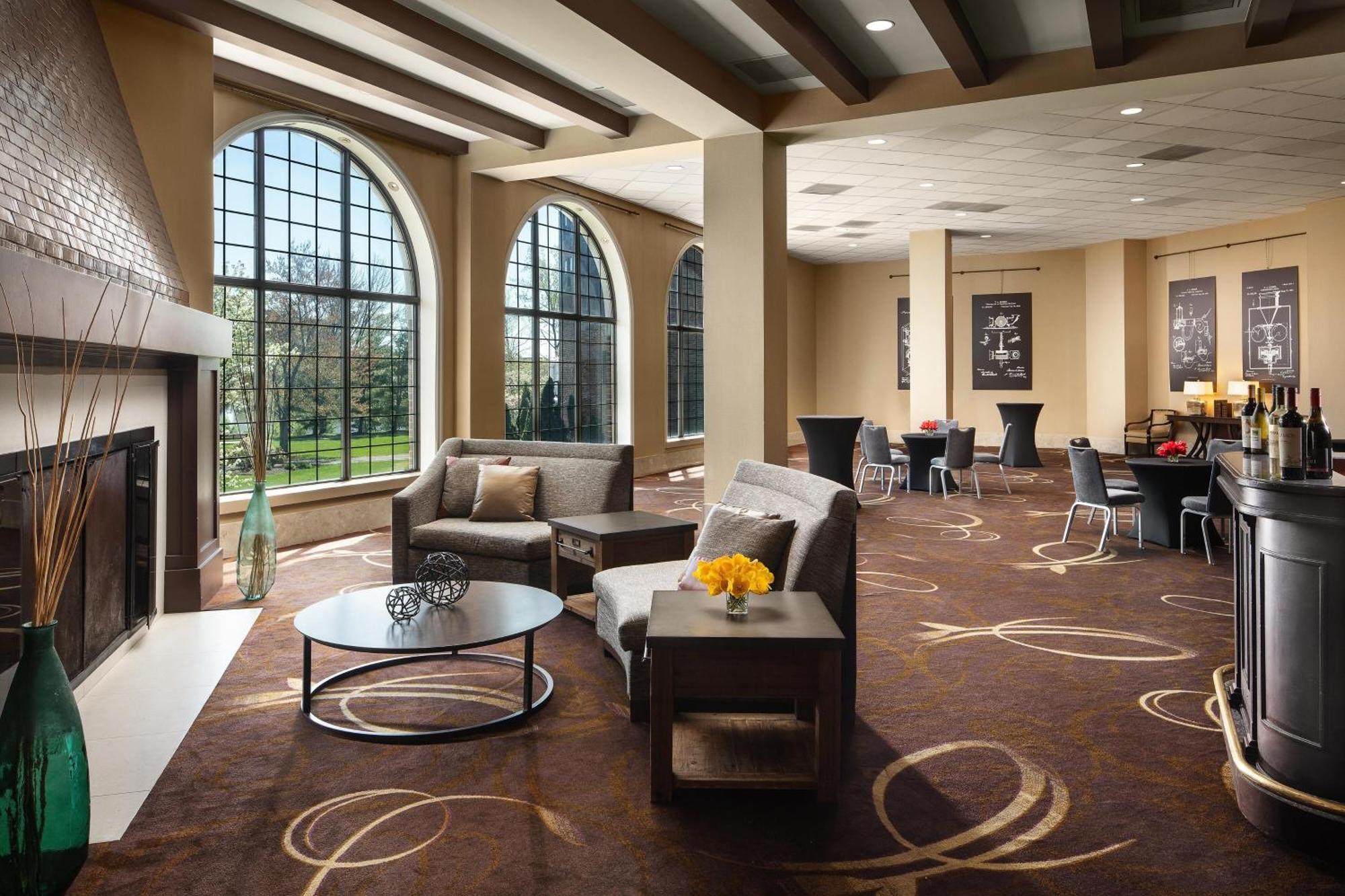 Sheraton Parsippany Hotel Экстерьер фото