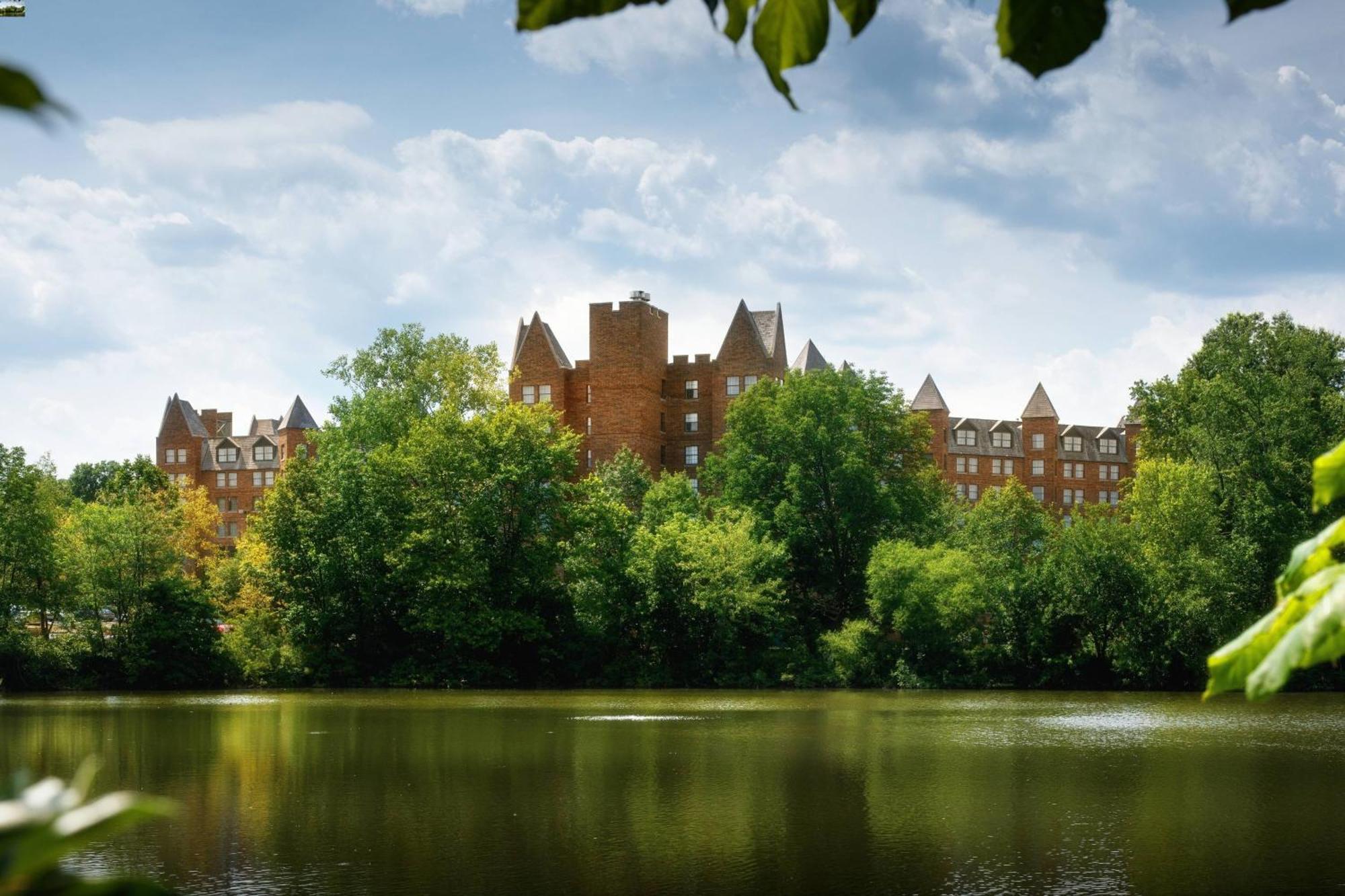 Sheraton Parsippany Hotel Экстерьер фото